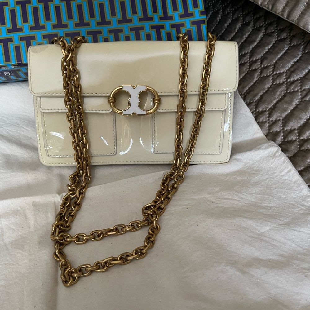 Tory Burch purse